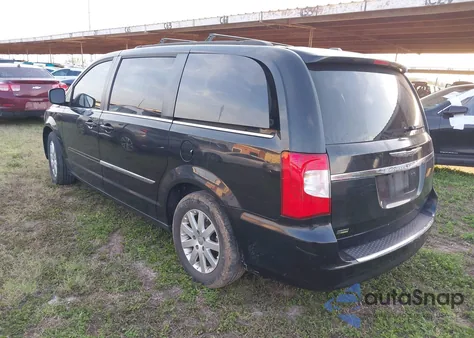2013 Chrysler Town & Country Touring from USA, damaged, VIN 2C4RC1BG6DR821453